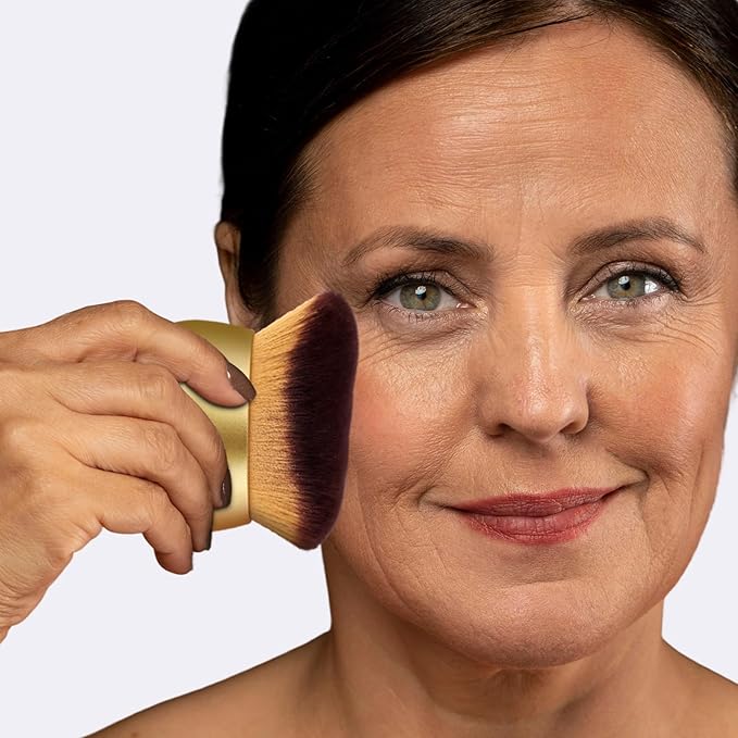 Airbrush Kabuki Brush for All Face Makeup & Foundation for Liquid, Cream and Powder Face Makeup, Large Brush for Effortless Natural Beautiful Look, With Wide-headed Bristles - Gold