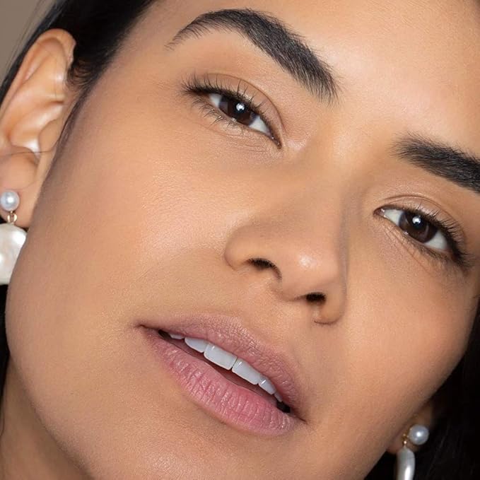 ILIA - True Skin Serum Foundation | Non-comedogenic, Cruelty-Free, Vegan, Weightless Feel, Buildable Coverage, Safe For Sensitive Skin (Catalina SF7)