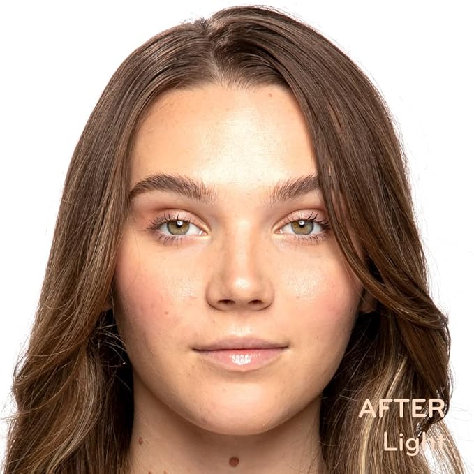 pūrlisse Radiant Glow Illuminating BB Cream with SPF 30 - Glow BB Cream Enriched with Goji & Hawthorn Berry for Dewy Skin - Helps to Improve Skin Texture & Radiance - Light (1.4 oz)