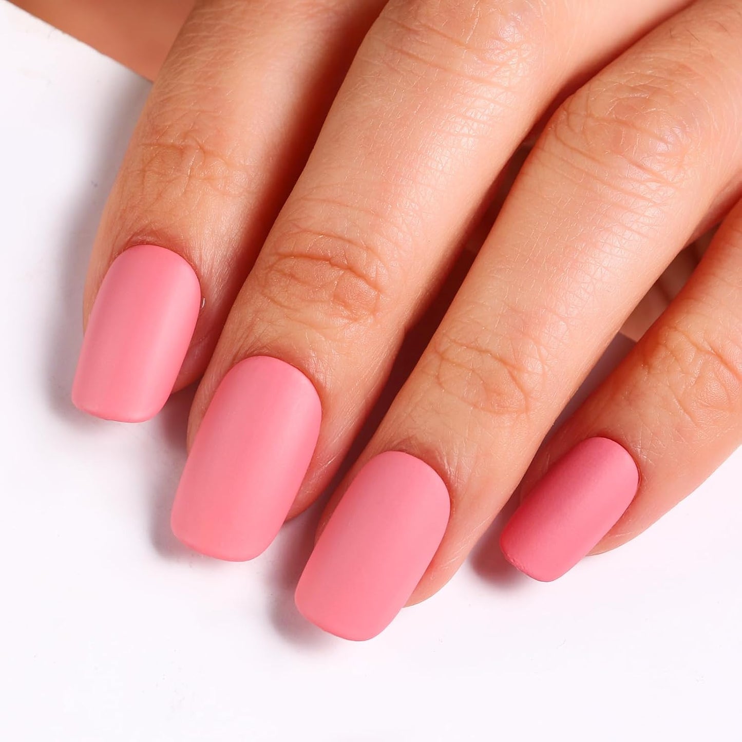 Matte Nail Polish Air Dry Nail Lacquer for Nail Art Varnish, Mist Effect Matte Finish Velvet Nail Polish, 0.35 fl oz (Soft Pink-15, 10 ML)