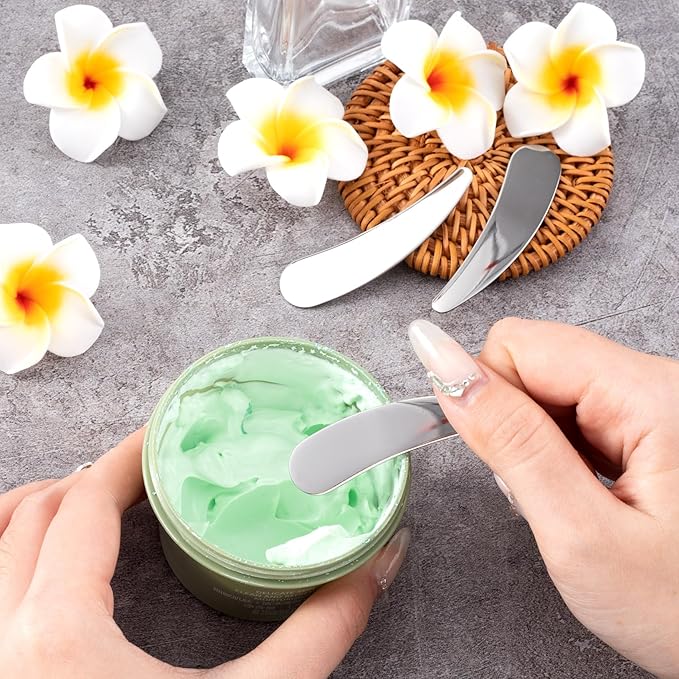 3pcs Mini Metal Cosmetic Makeup Skincare Cream Spatulas Scoop Cosmetics Spoon Practical Beauty Accessories for Mixing and Sampling Makeup Cosmetic Beauty Tools