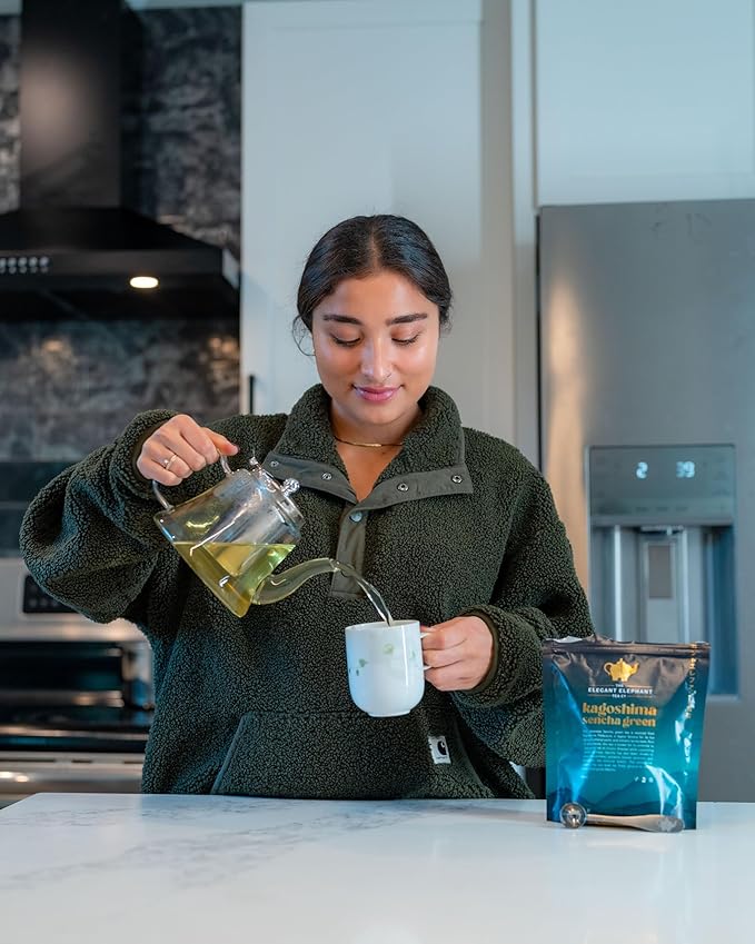 Japanese Sencha Green Tea, Organic Loose Leaf Sencha Tea – Antioxidant & Detox Support – Refreshing Hot or Iced Green Tea – 8 oz Resealable Bag (Makes 100 Cups) – The Elegant Elephant
